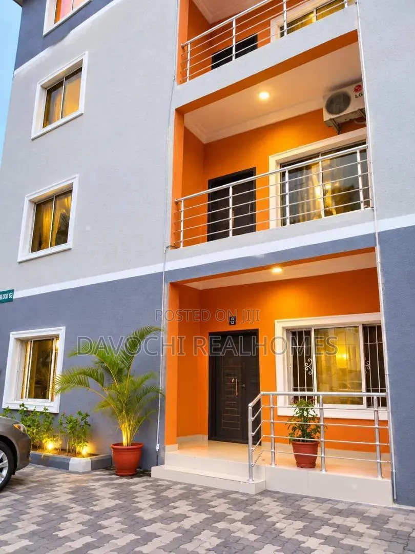 4bdrm Maisonette in Lekki Phase 1 for rent in Lekki Phase 1