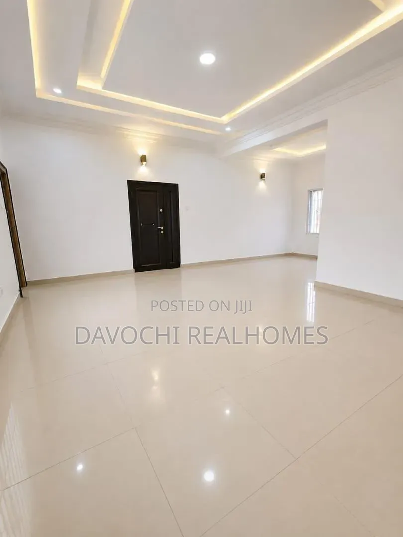 4bdrm Maisonette in Lekki Phase 1 for rent in Lekki Phase 1