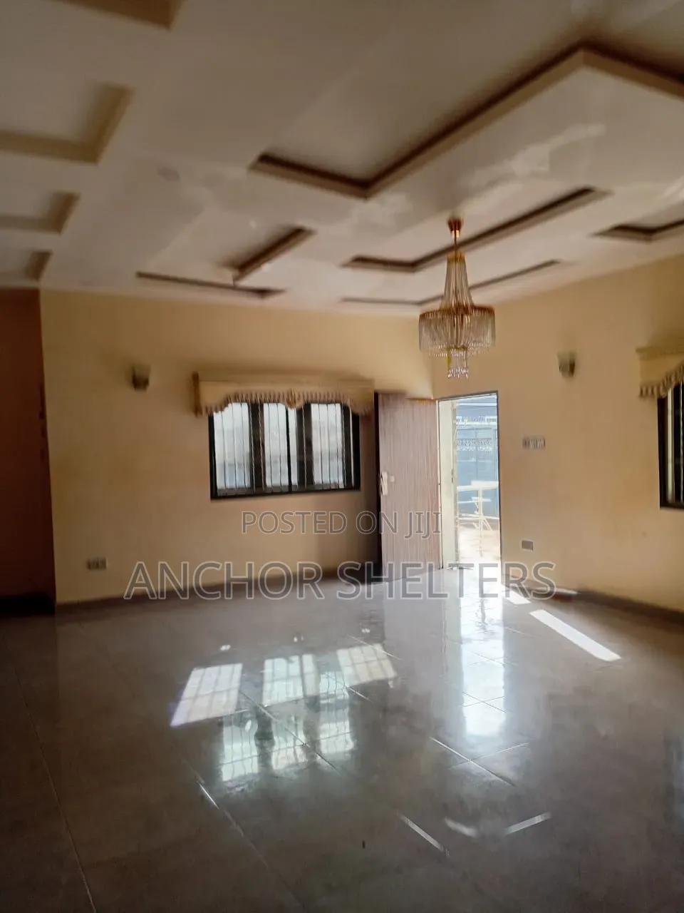 3bdrm Duplex in Leisure Court Estate, Sabon Lugbe for sale in Sabon Lugbe