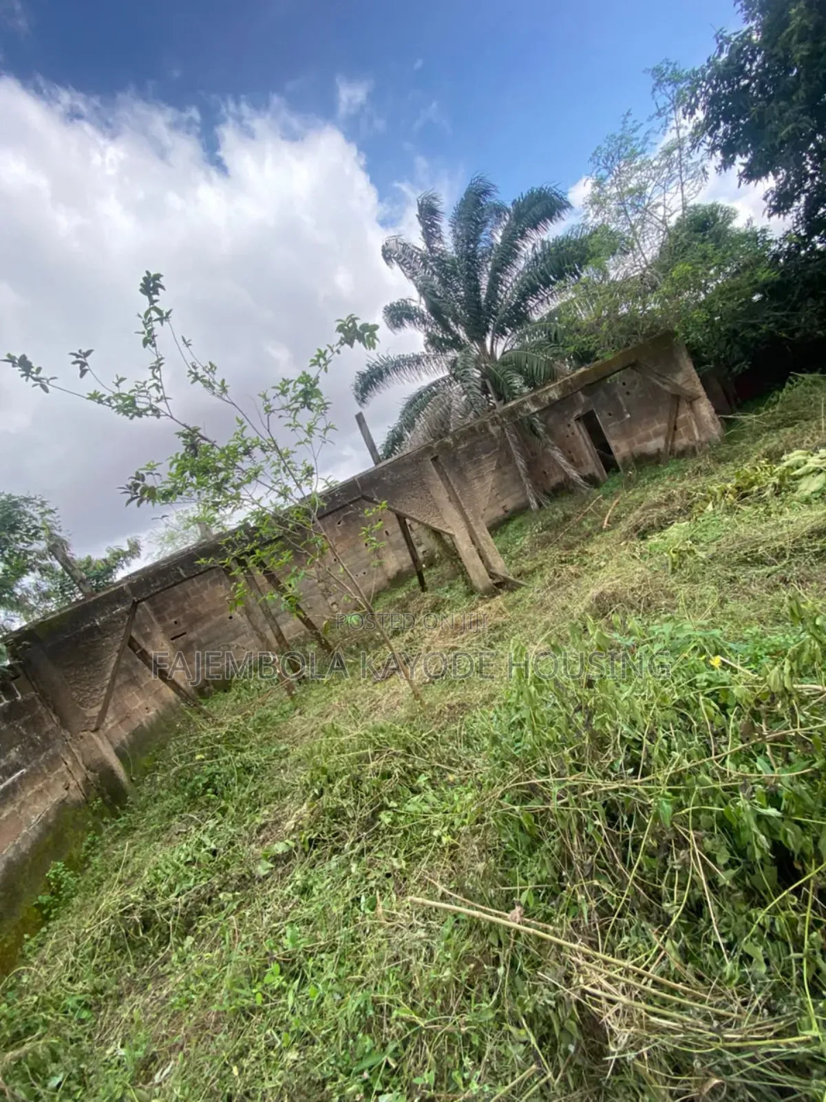 5bdrm Duplex in Ogo-Oluwa Estate, Alakia for sale in Alakia