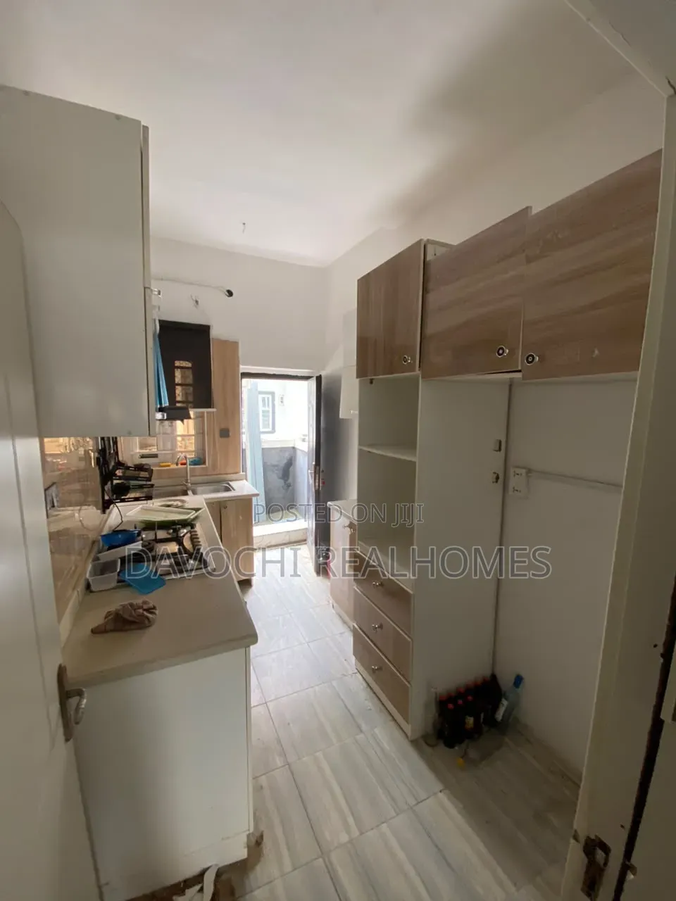 4bdrm Duplex in Ikota for rent in Ikota