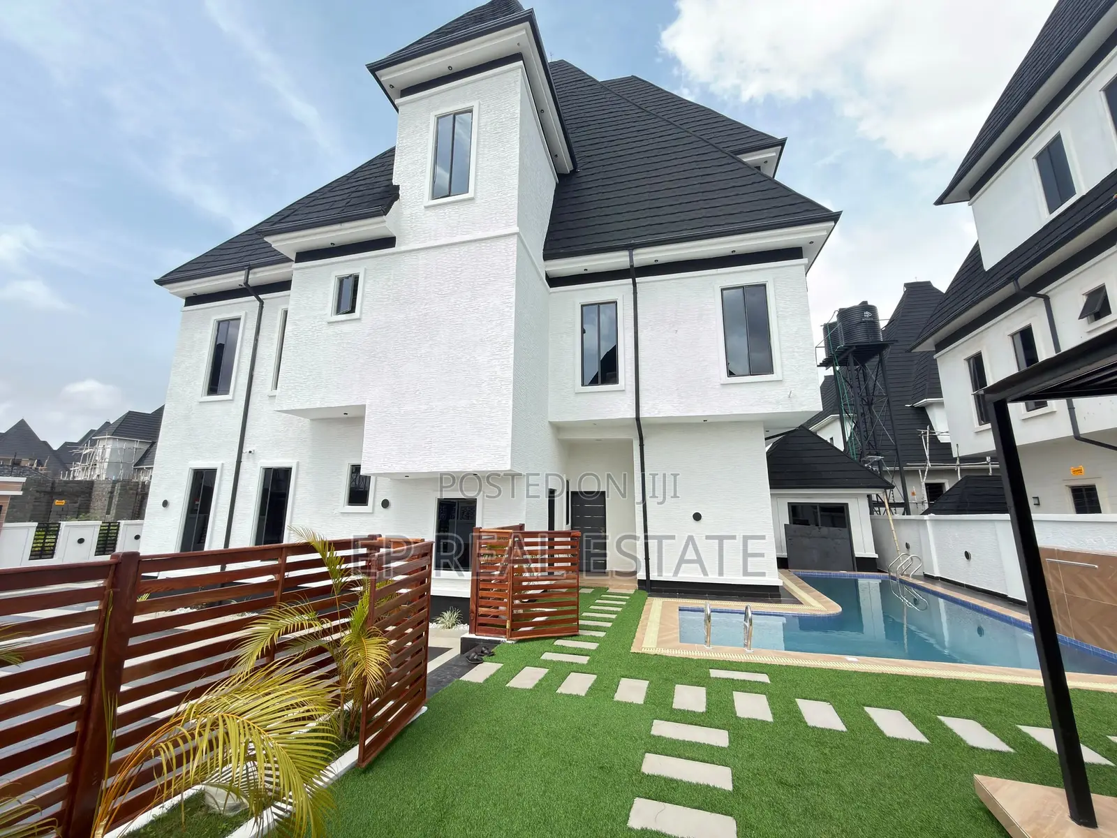 5bdrm House in Dakwo District for sale in Dakwo District