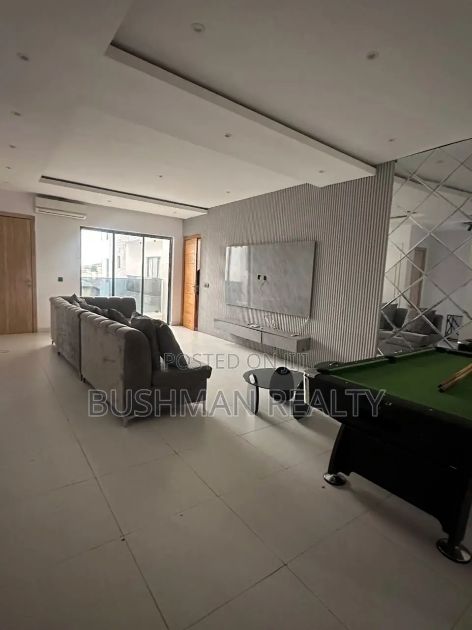 2bdrm Apartment in Lekki Phase 1 for rent in Lekki Phase 1
