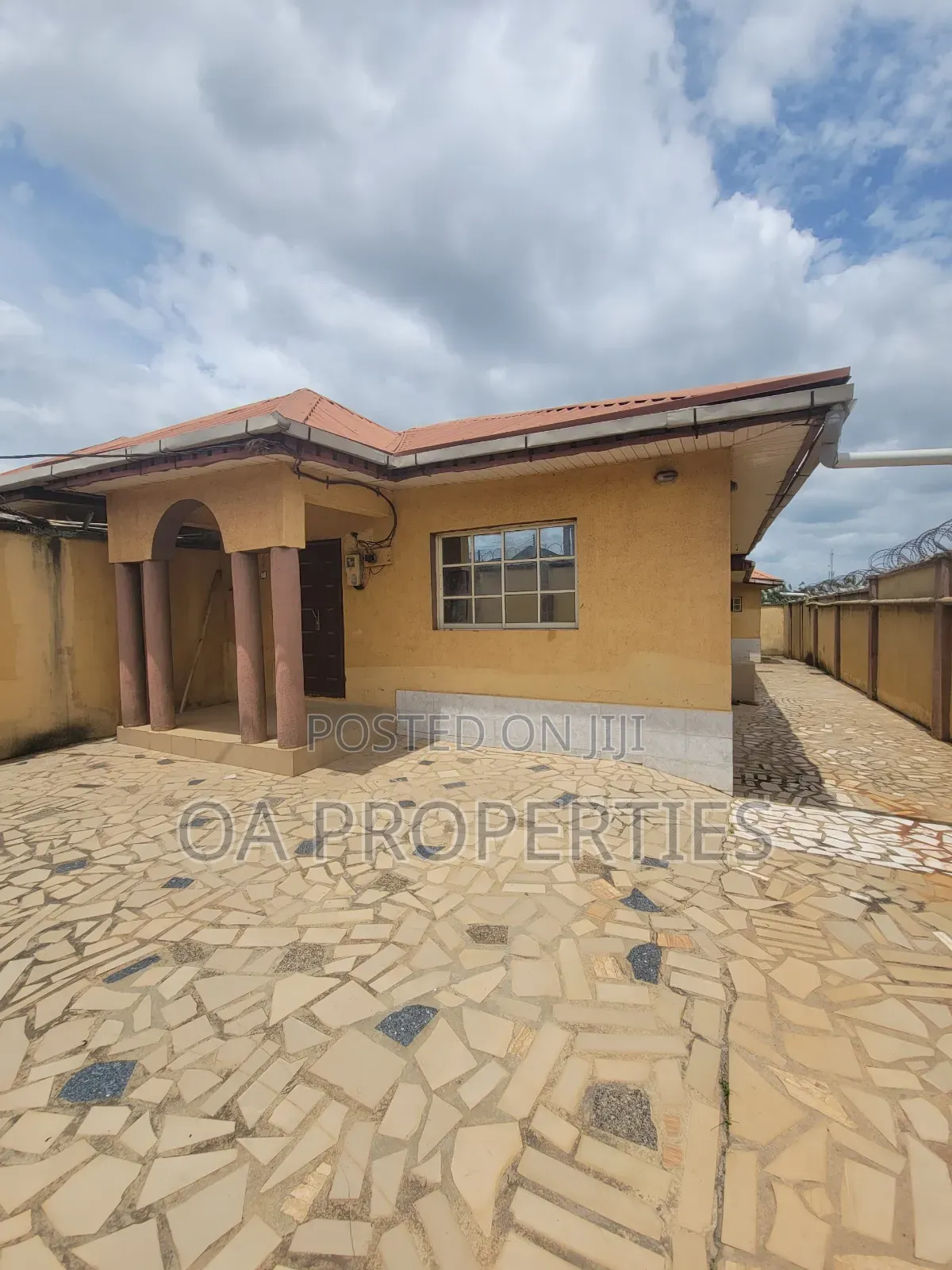 3bdrm Bungalow in Akala Way Akobo for rent in Ibadan