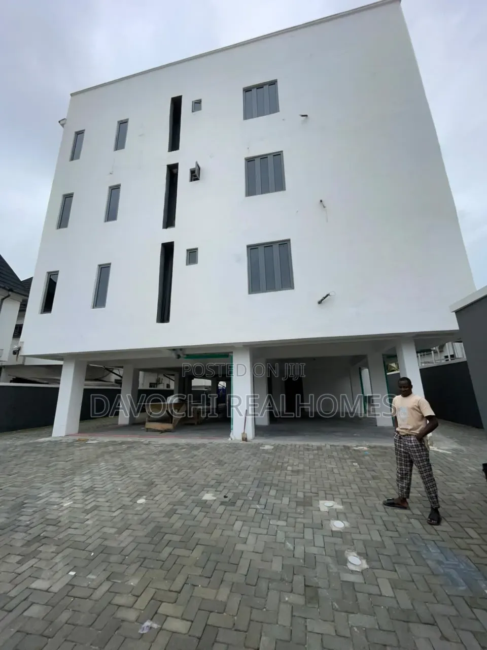 2bdrm Apartment in Chevron for rent in Chevron