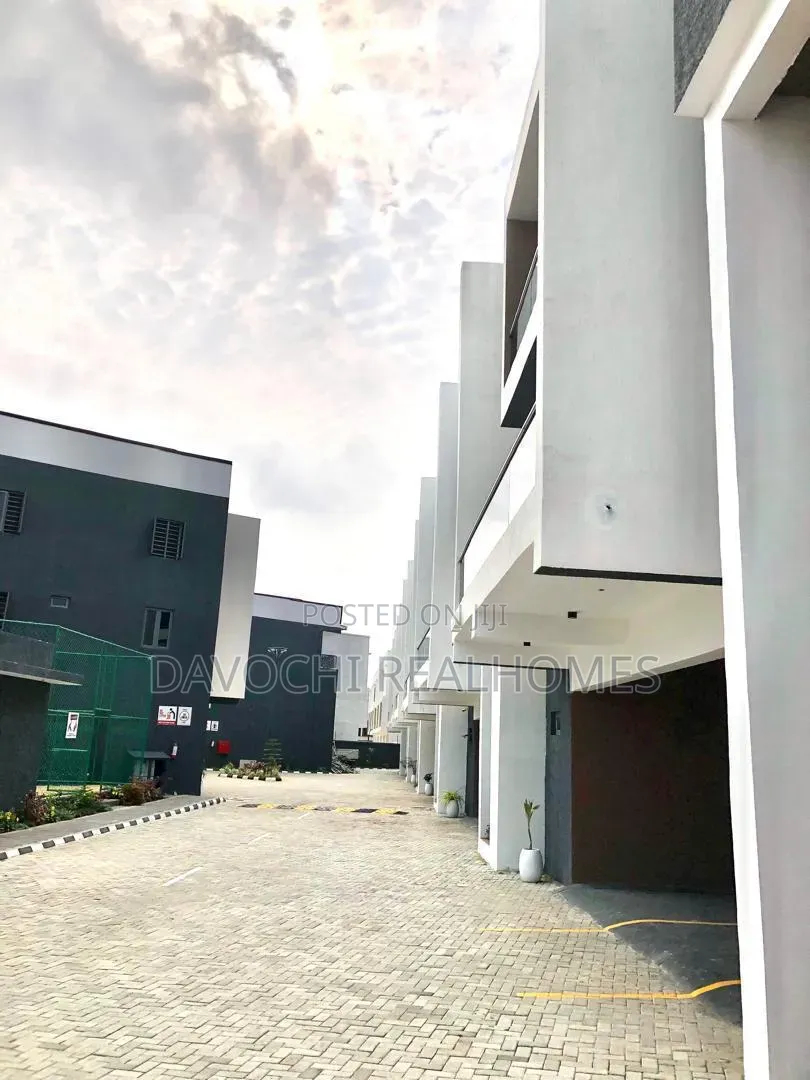Furnished 2bdrm Apartment in Lekki Phase 1 for rent in Lekki Phase 1