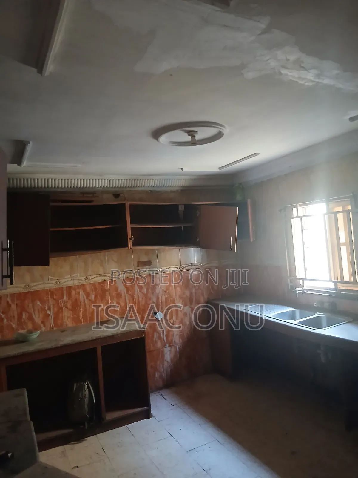 3bdrm Apartment in Apo Mechanic Estate for rent in Apo Resettlement