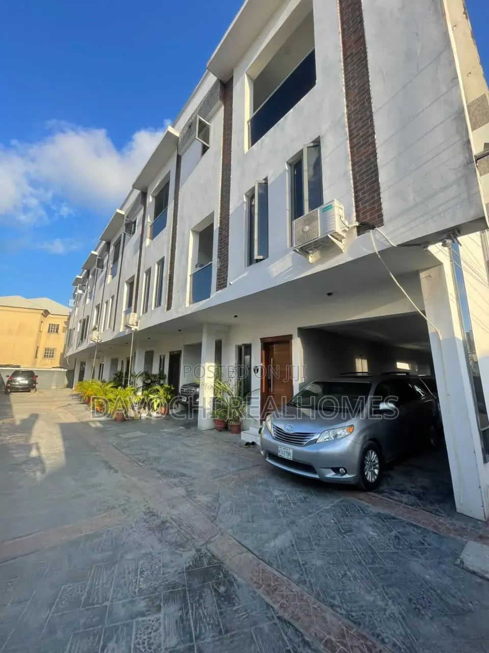 4bdrm Duplex in Ikate for rent in Ikate