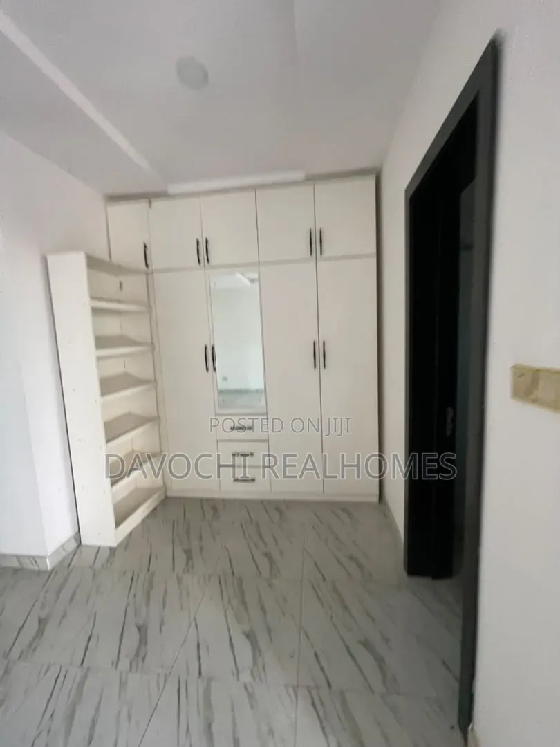 4bdrm Duplex in Ikate for rent in Ikate
