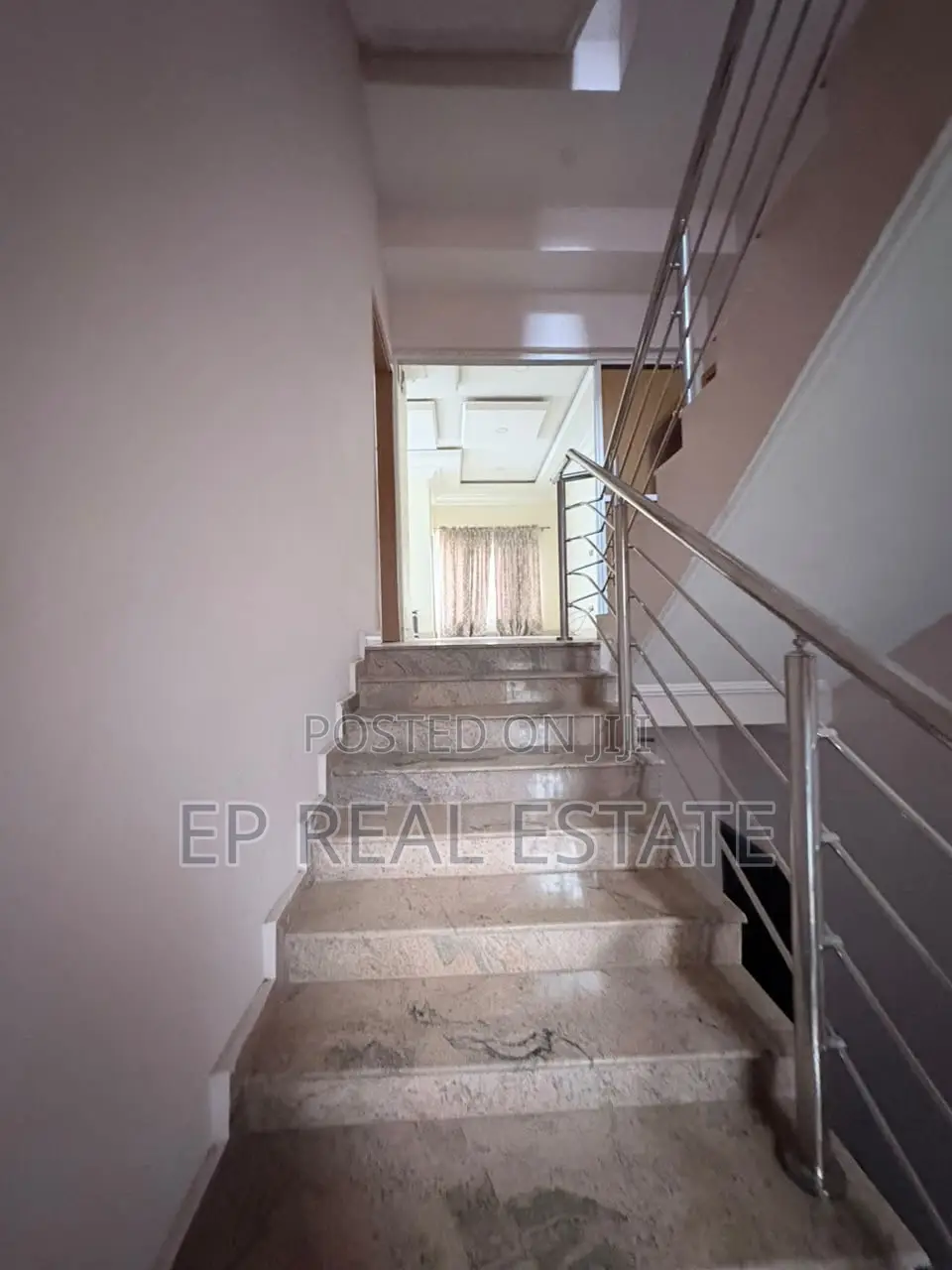 4bdrm Duplex in Guzape District for rent in Guzape District