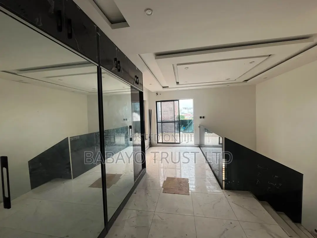 3bdrm Duplex in Osapa london for rent in Osapa london
