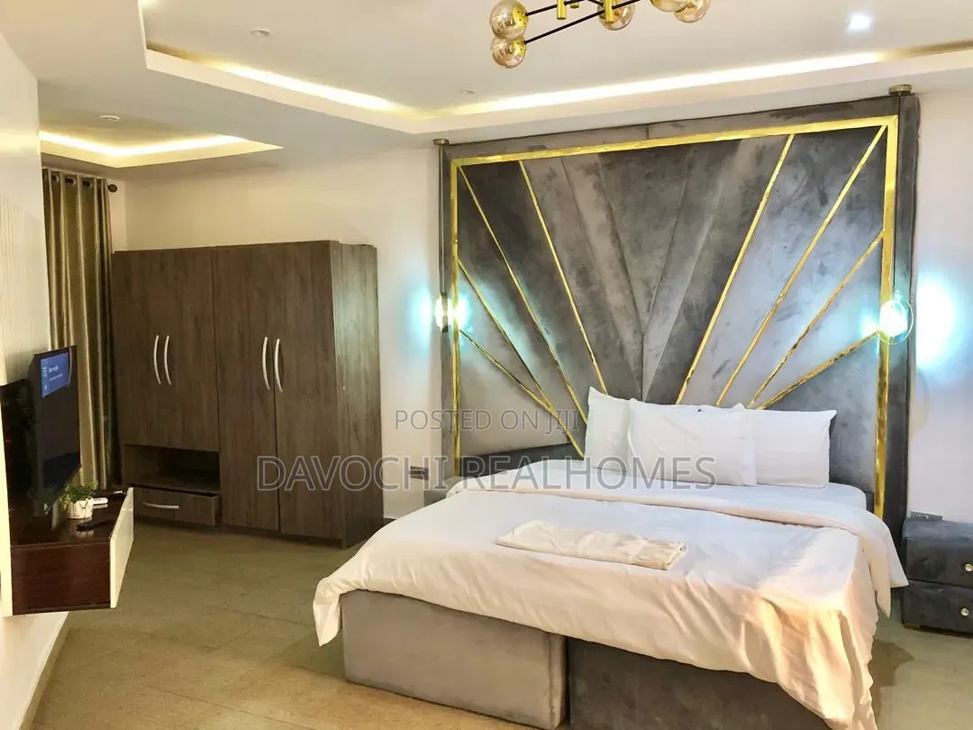 3bdrm Apartment in Lekki Phase 1 for rent in Lekki Phase 1