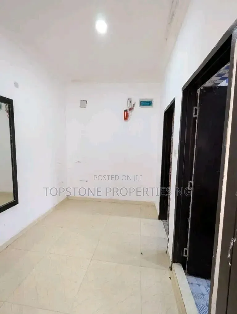 Mini Flat in Topstone Properties, Uyo for rent in Uyo