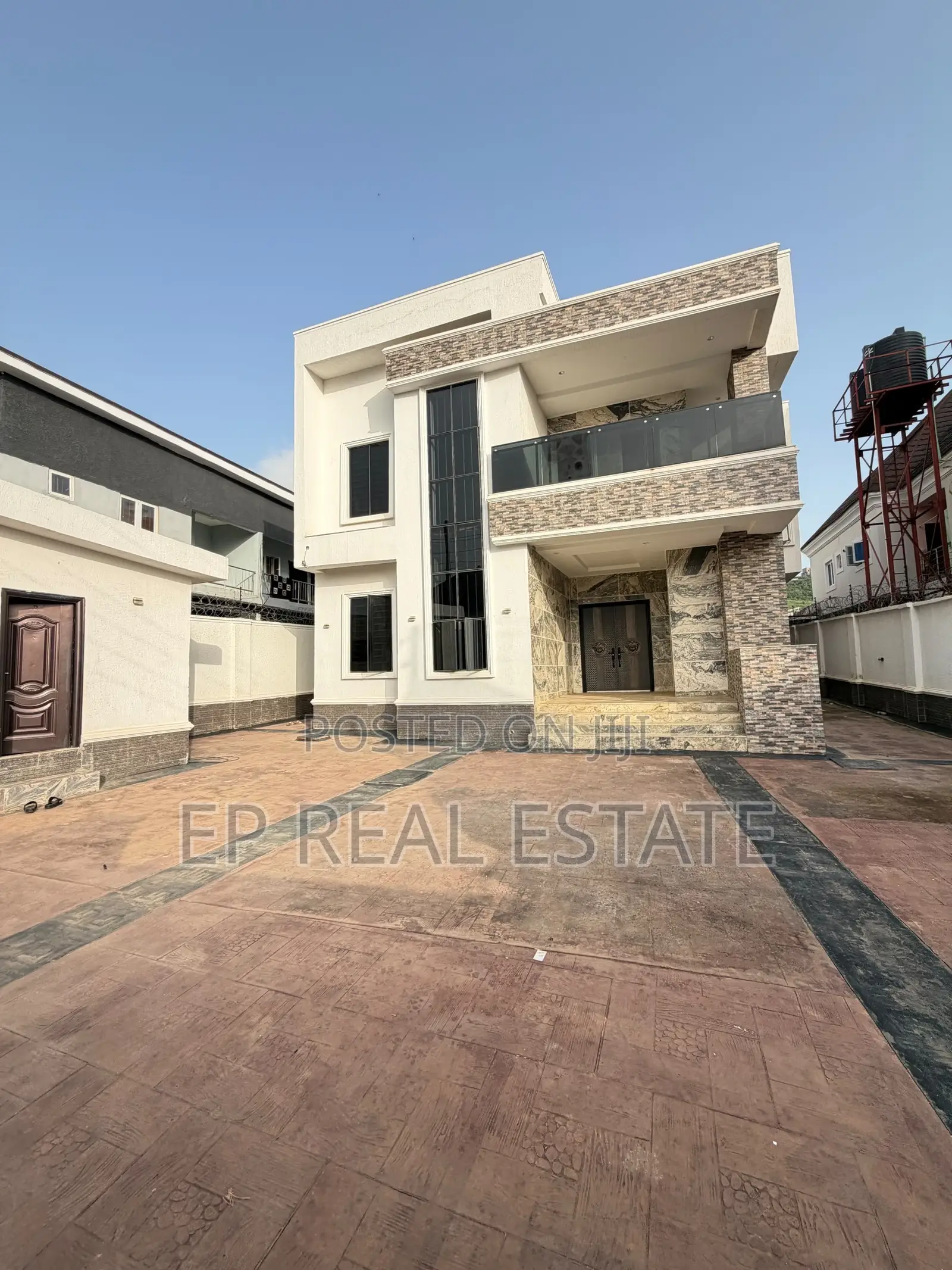 5bdrm Duplex in Apo Resettlement for sale in Apo Resettlement