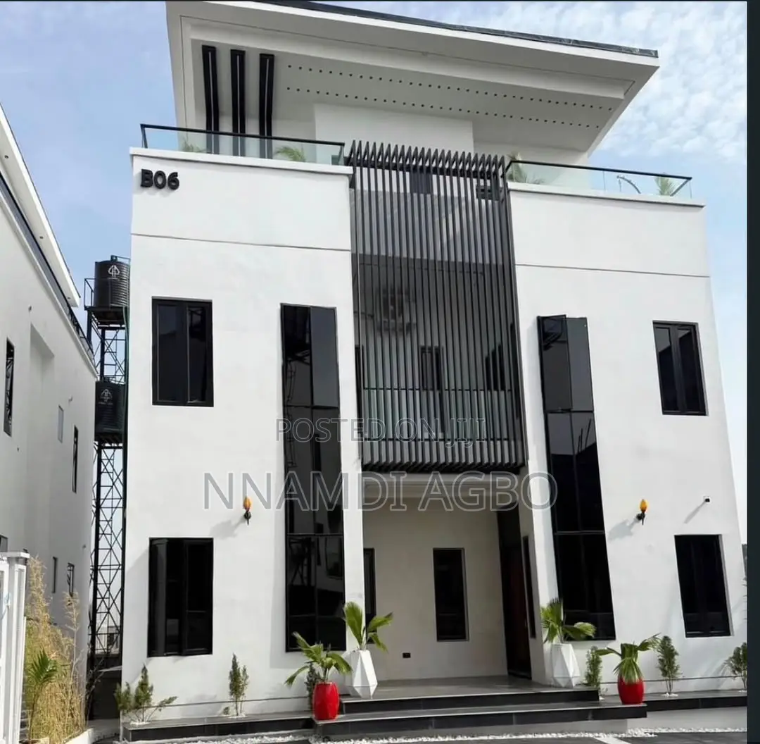 5bdrm Duplex in Guzape District for sale in Guzape District