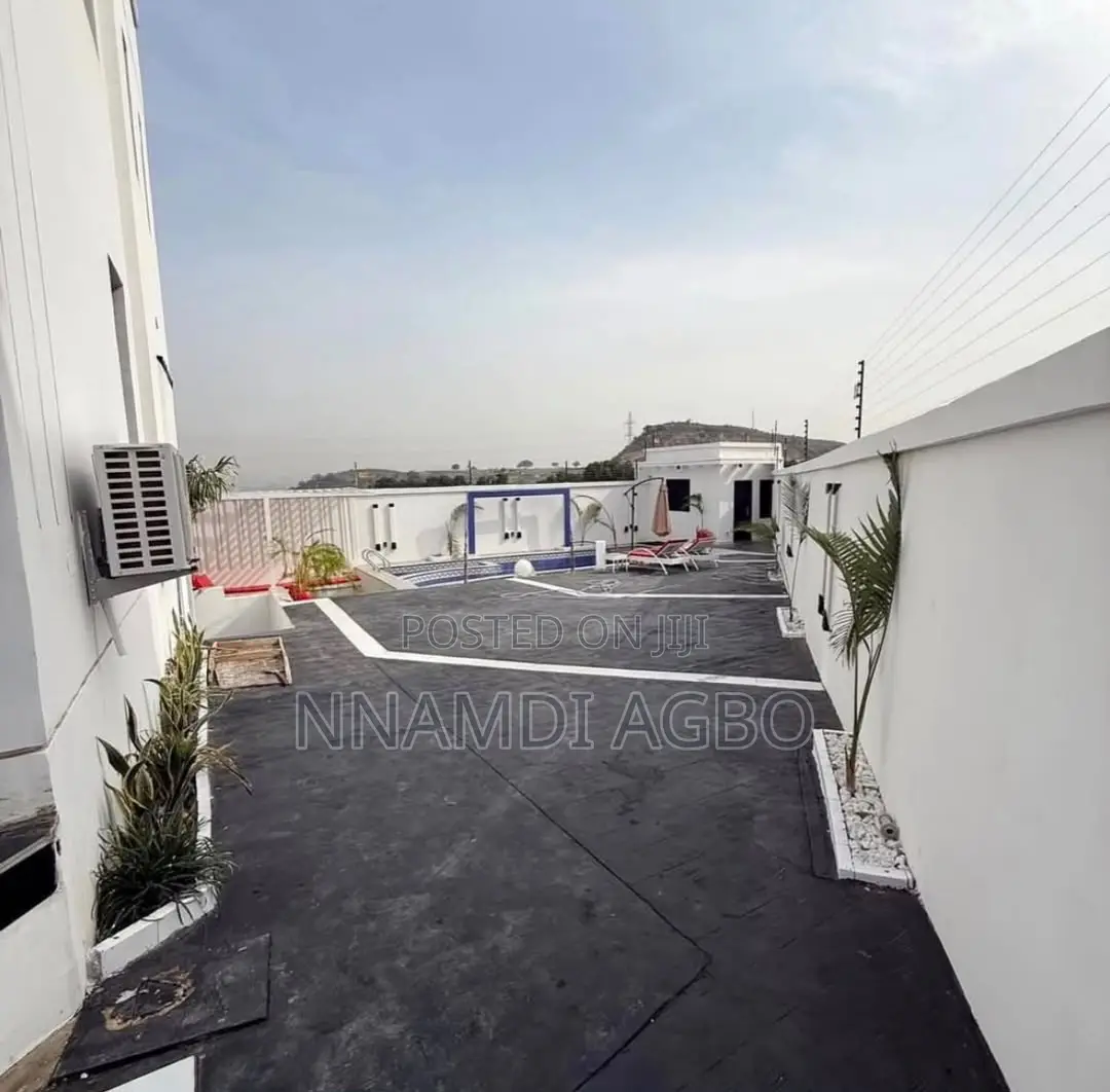 5bdrm Duplex in Guzape District for sale in Guzape District