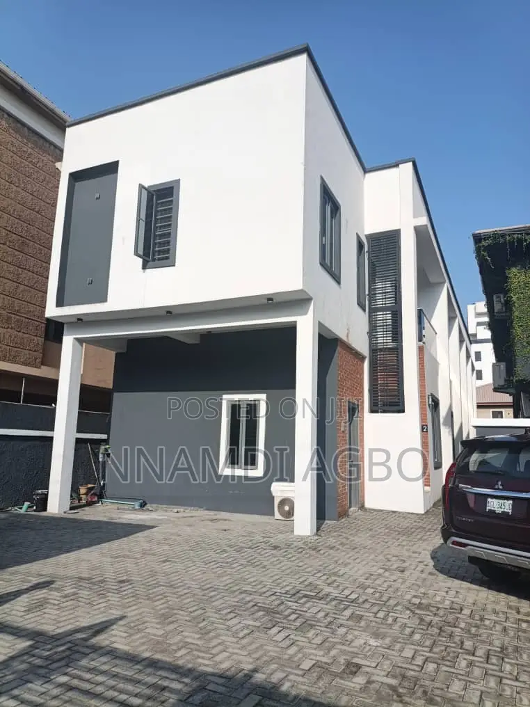 1bdrm Apartment in Lekki Phase 1 for rent in Lekki Phase 1