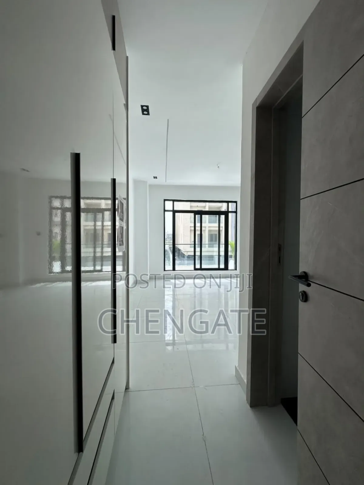 2bdrm Apartment in Lekki Phase 1 for sale in Lekki Phase 1