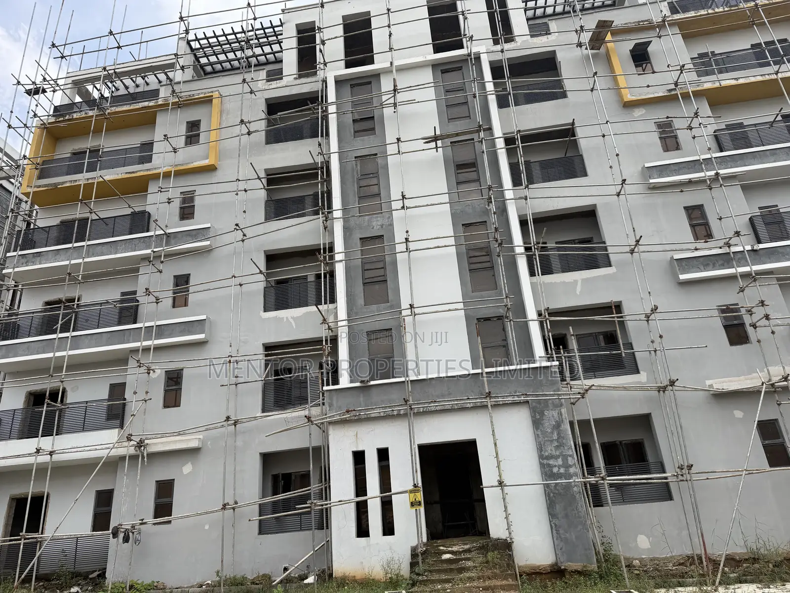 3bdrm Apartment in Cosgrove Estate, Katampe (Main) for sale in Katampe (Main)
