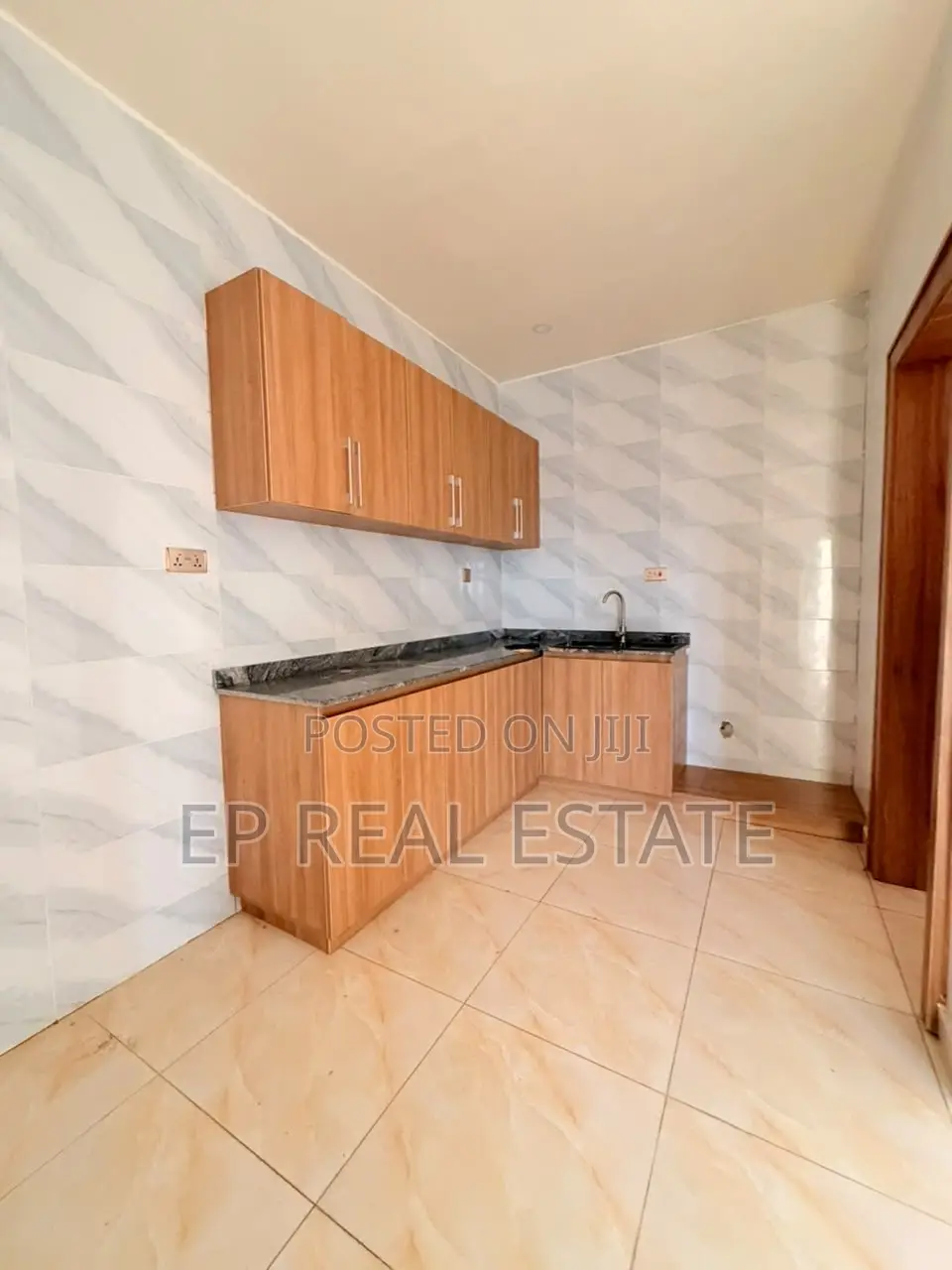 1bdrm Apartment in Gaduwa for sale in Gaduwa