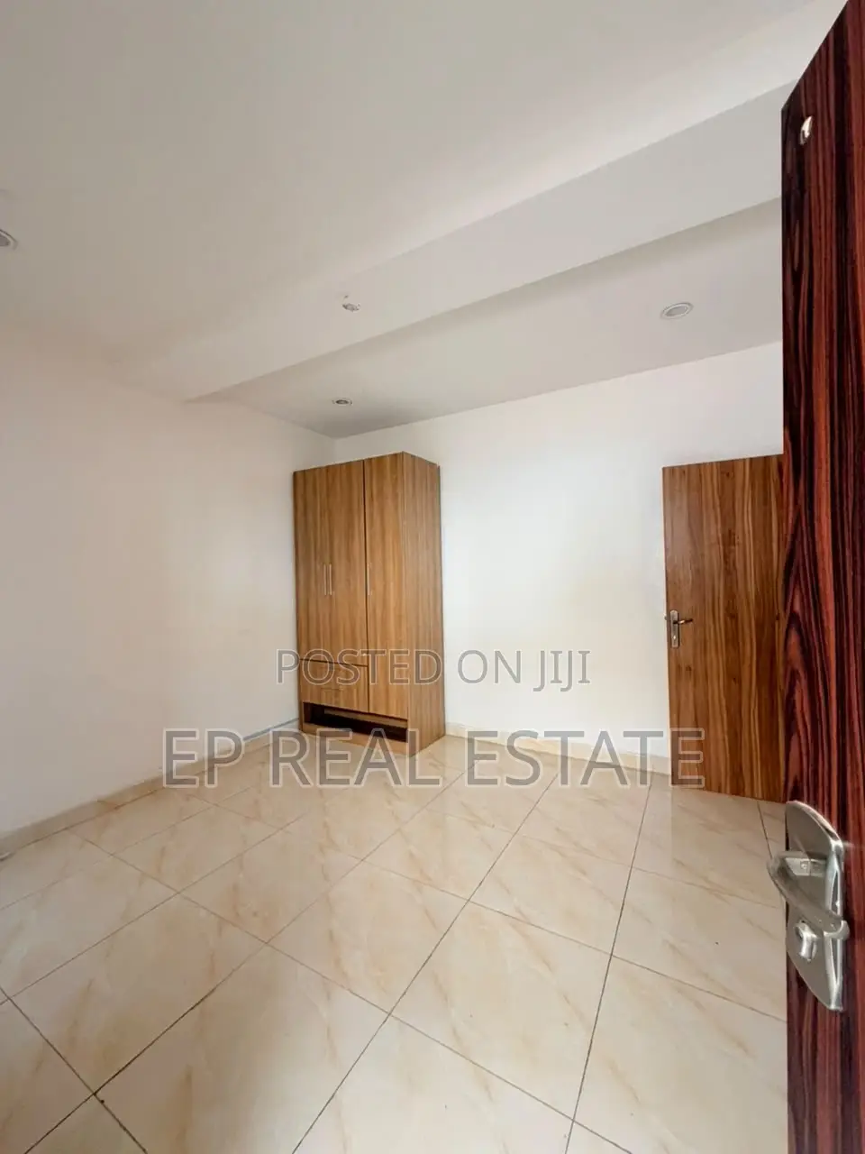 1bdrm Apartment in Gaduwa for sale in Gaduwa
