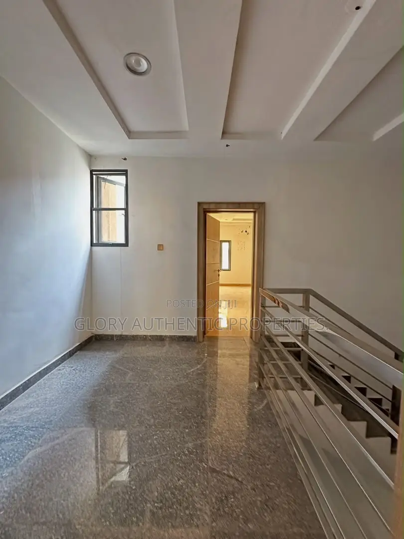 4bdrm Duplex in Mabushi for sale in Mabushi