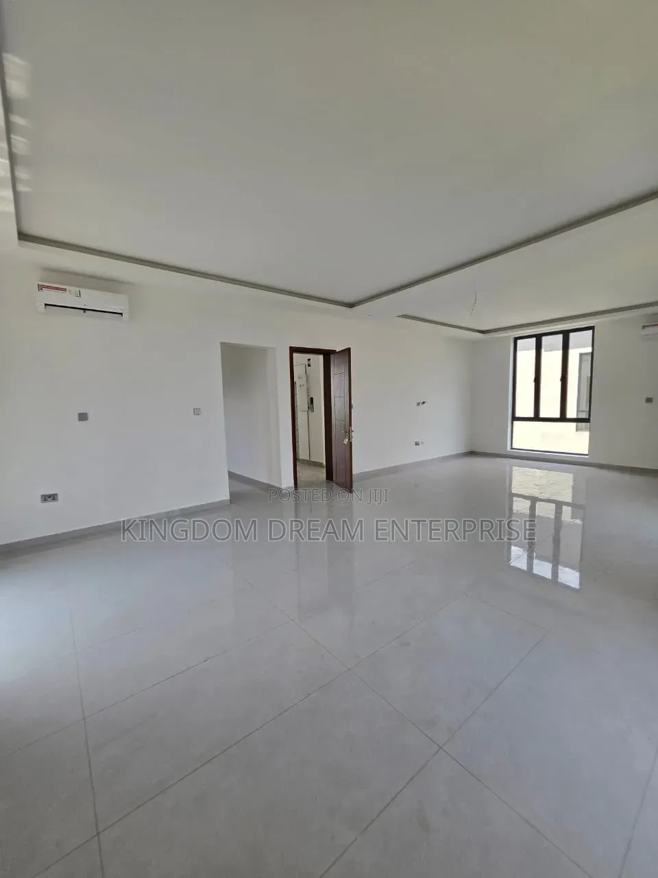 6bdrm Duplex in Banana Island Lagos for rent in Banana Island