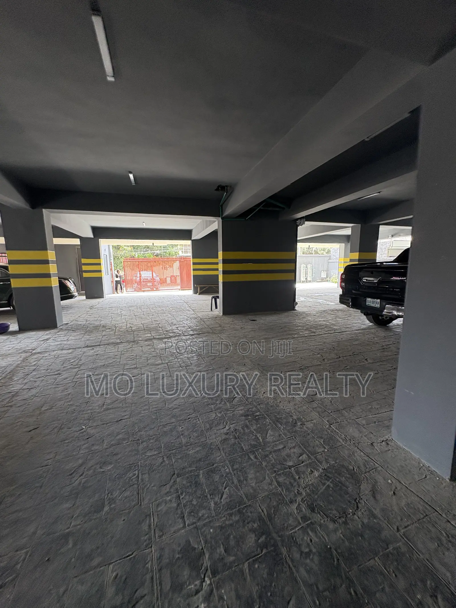 2bdrm Apartment in Lekki Phase 1 for rent in Lekki Phase 1