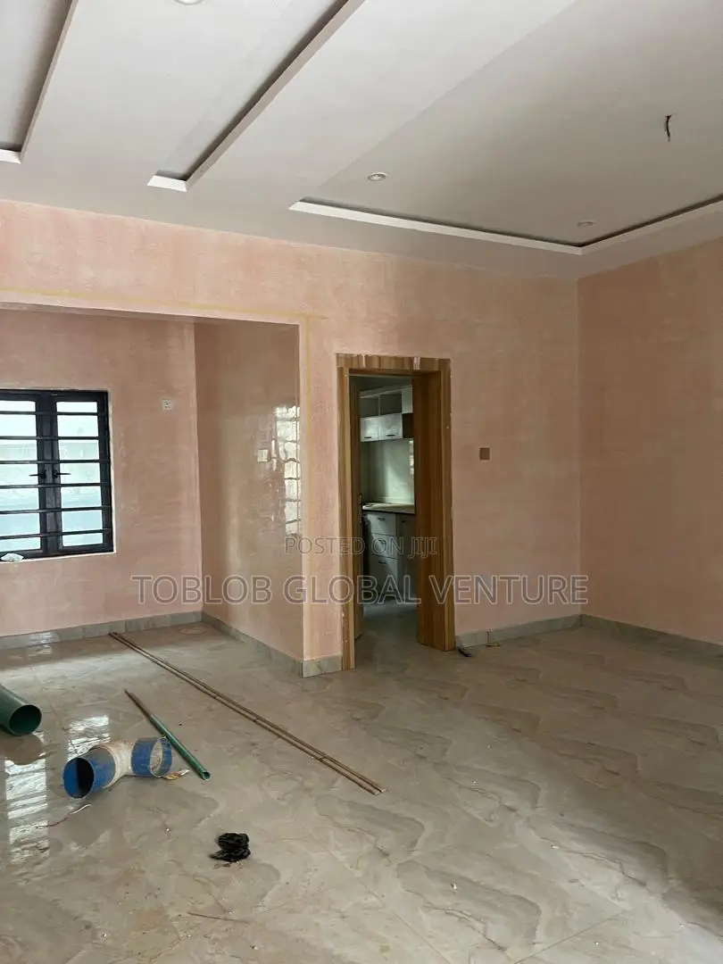3bdrm Apartment in Oluyole for rent in Oluyole