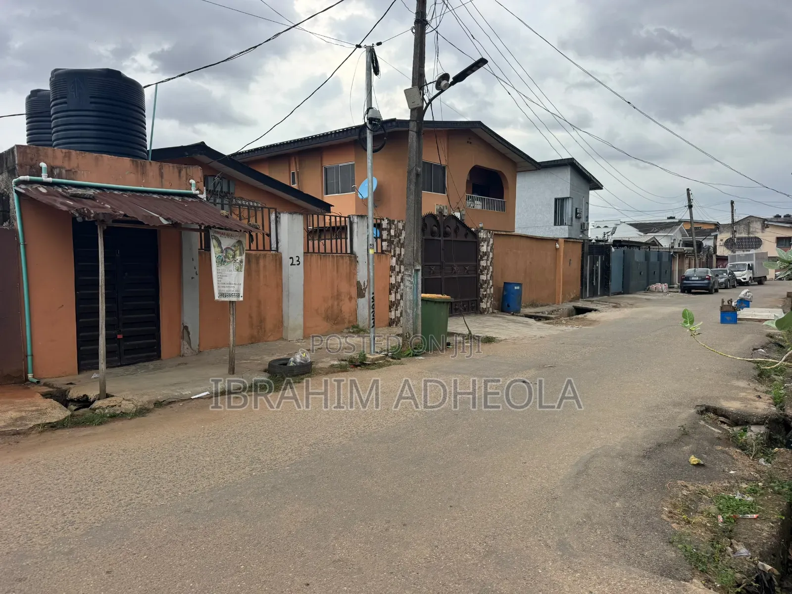 3bdrm Block of Flats in Fagba for sale in Fagba