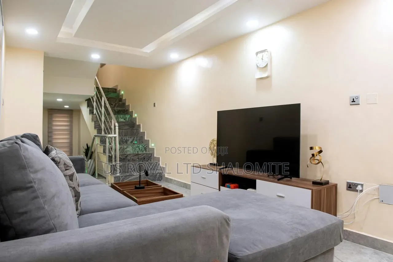 Furnished 4bdrm Apartment in Old Ikoyi for rent in Old Ikoyi