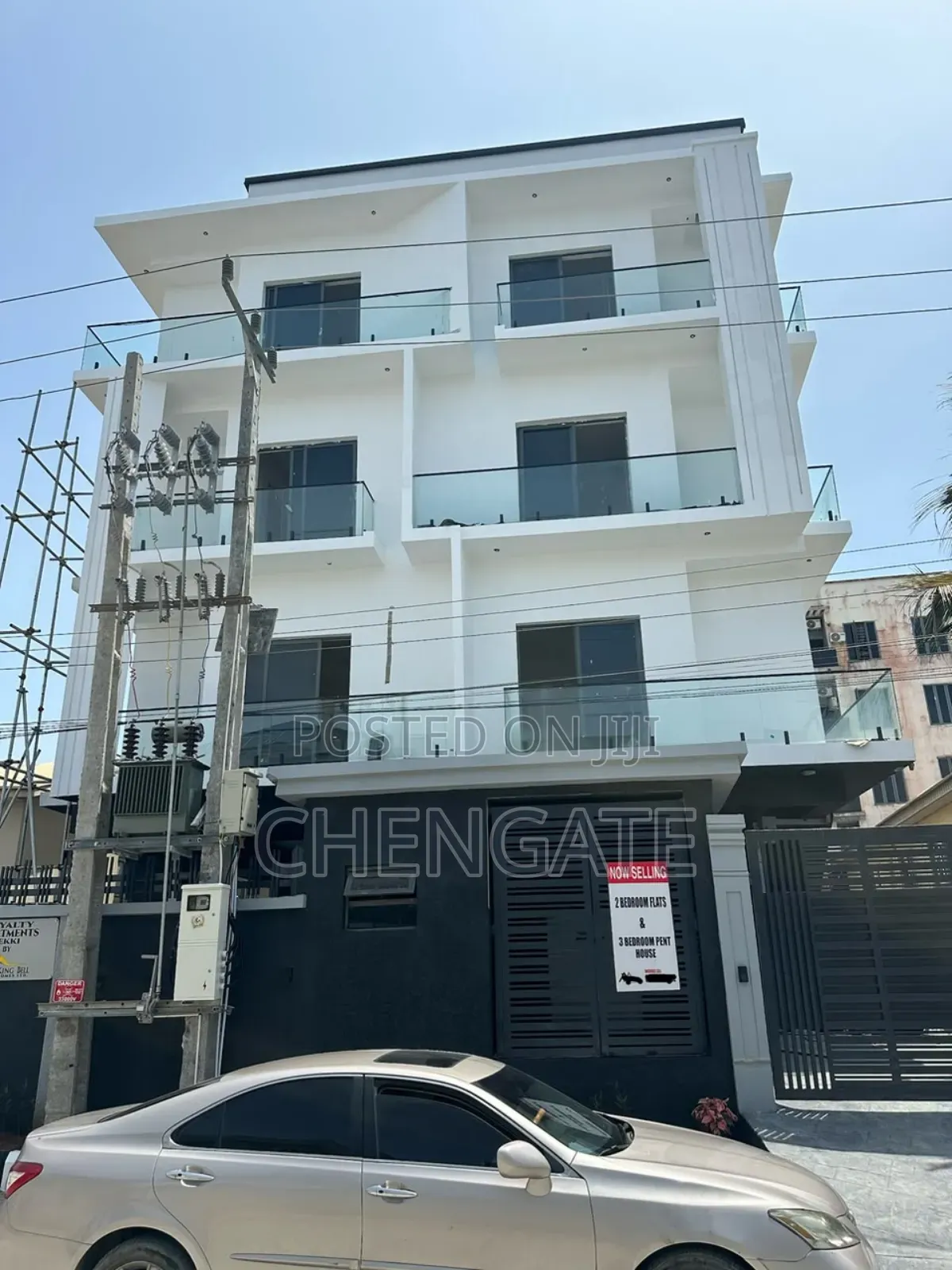 3bdrm Penthouse in Ikate for sale in Ikate