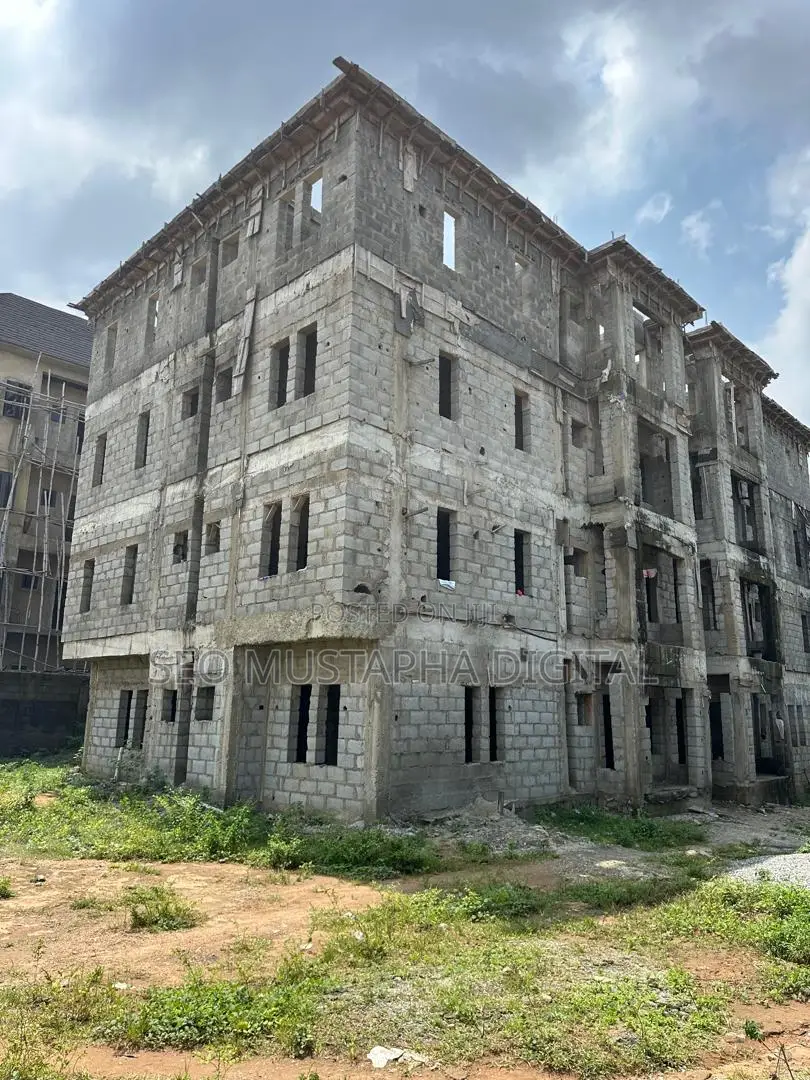 3bdrm Apartment in Life Camp for sale in Life Camp