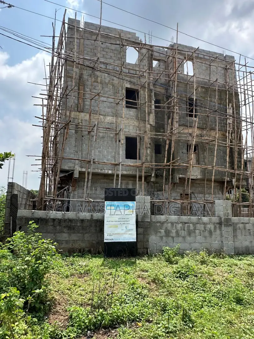 3bdrm Apartment in Life Camp for sale in Life Camp