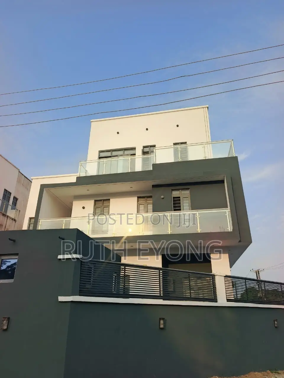 4bdrm Duplex in Lekki Phase 1 for rent in Lekki Phase 1