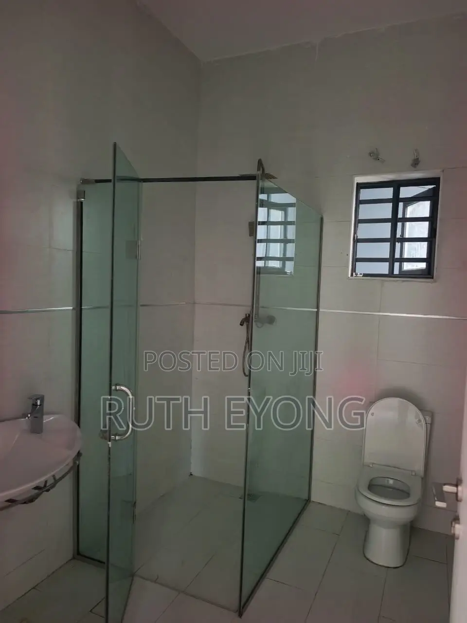 4bdrm Duplex in Lekki Phase 1 for rent in Lekki Phase 1