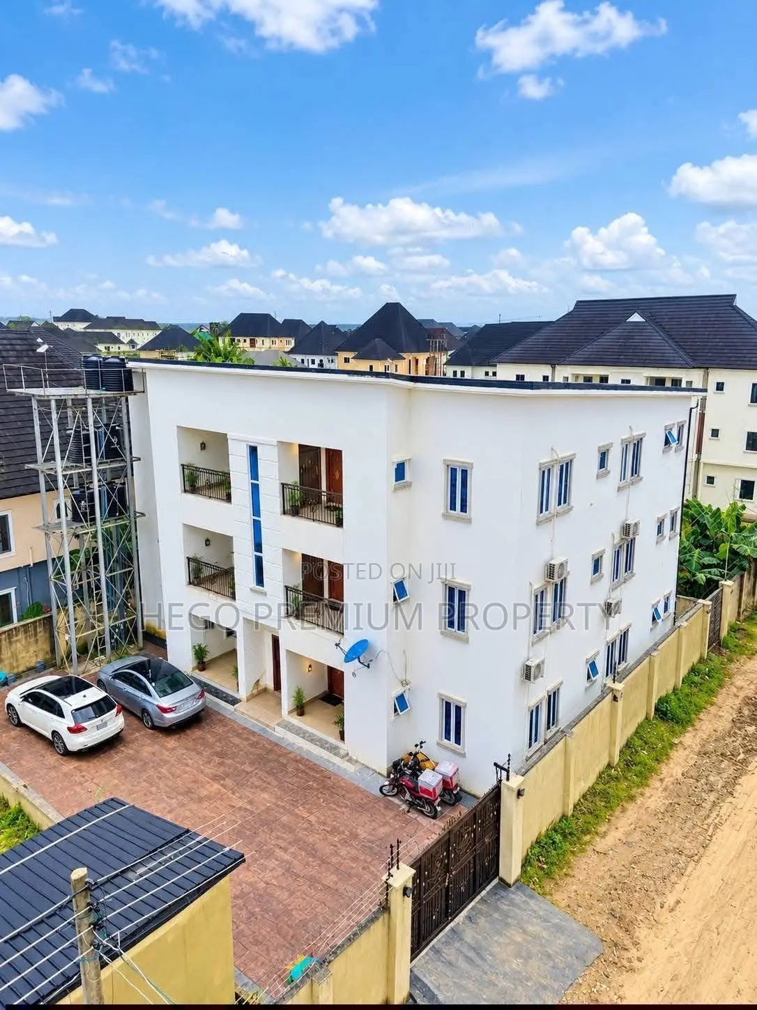 2bdrm Block of Flats in Sars Estate, Obio-Akpor for sale in Obio-Akpor
