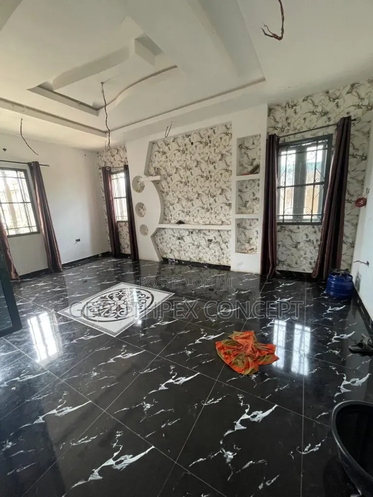 4bdrm Duplex in Ibadan Polytechnic/University for sale in Ibadan Polytechnic/University