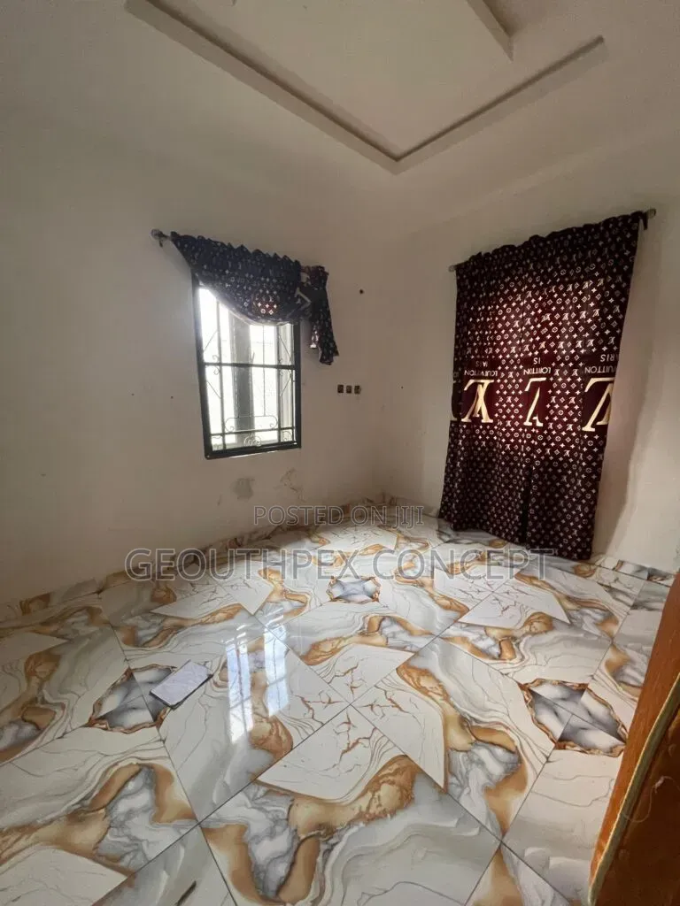4bdrm Duplex in Ibadan Polytechnic/University for sale in Ibadan Polytechnic/University