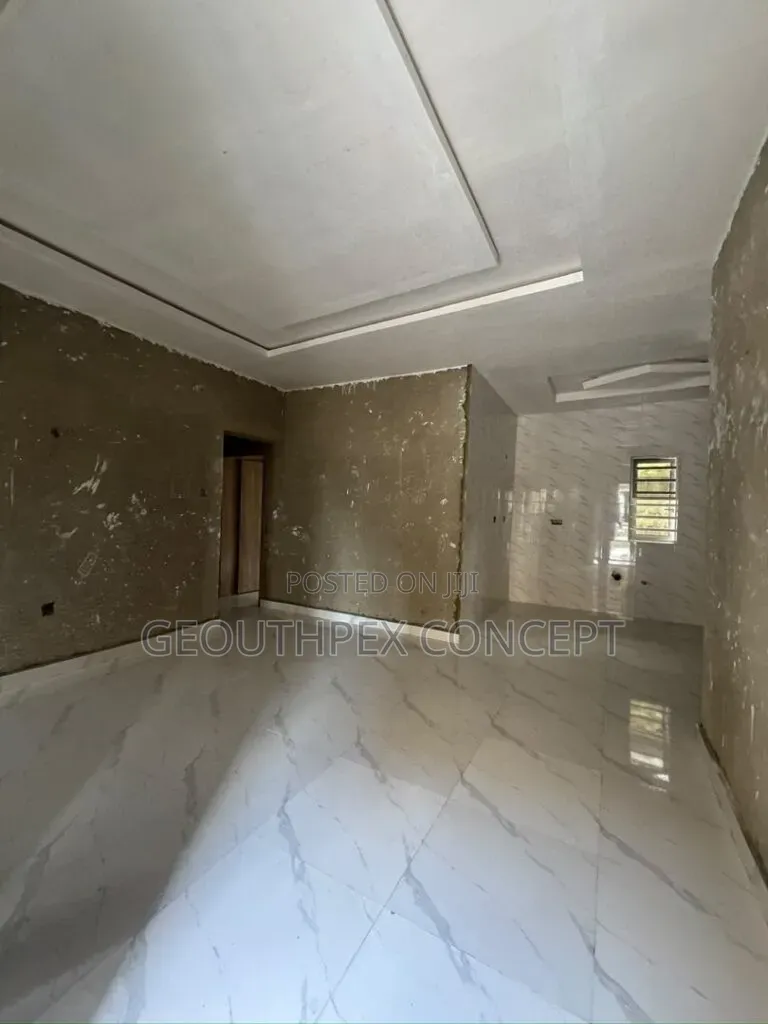 3bdrm Apartment in Akobo for sale in Akobo