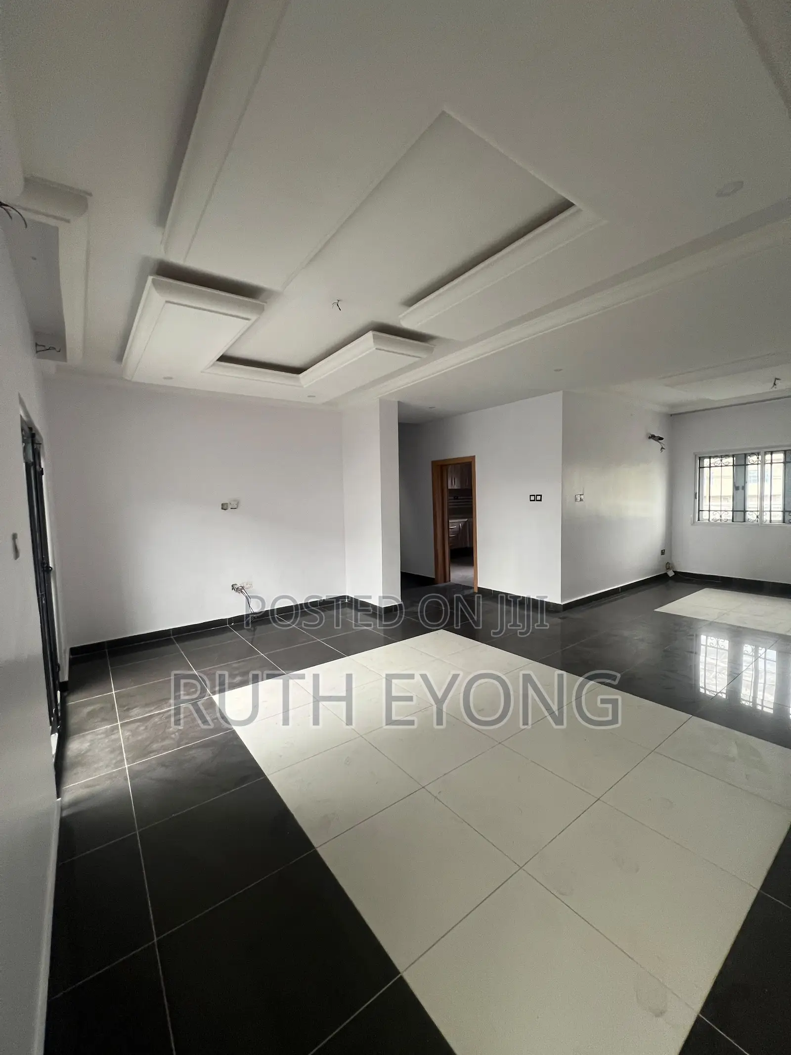 3bdrm Townhouse / Terrace in Lekki Phase 1 for rent in Lekki Phase 1