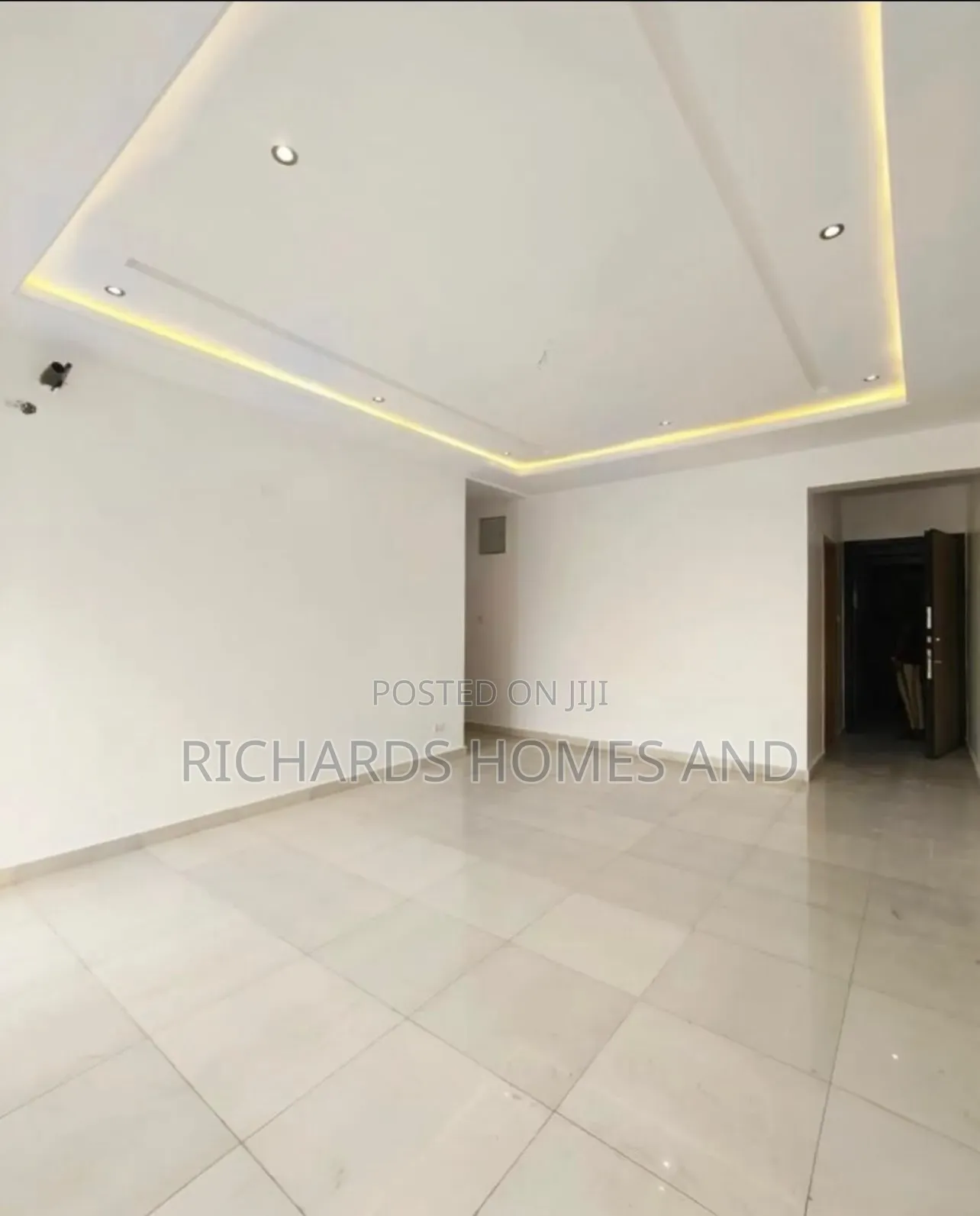 3bdrm Apartment in Osapa london for rent in Osapa london