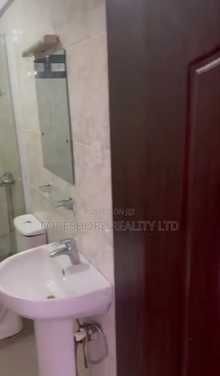 2bdrm Apartment in Ikeja Gra for rent in Ikeja GRA