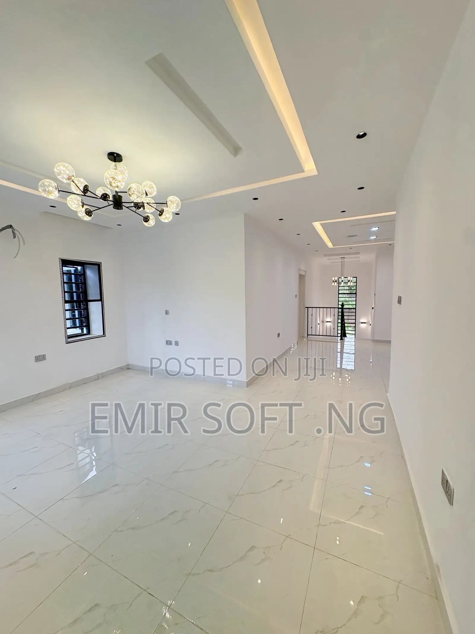 5bdrm Duplex in Orange Gate, Oluyole Estate for sale in Oluyole Estate