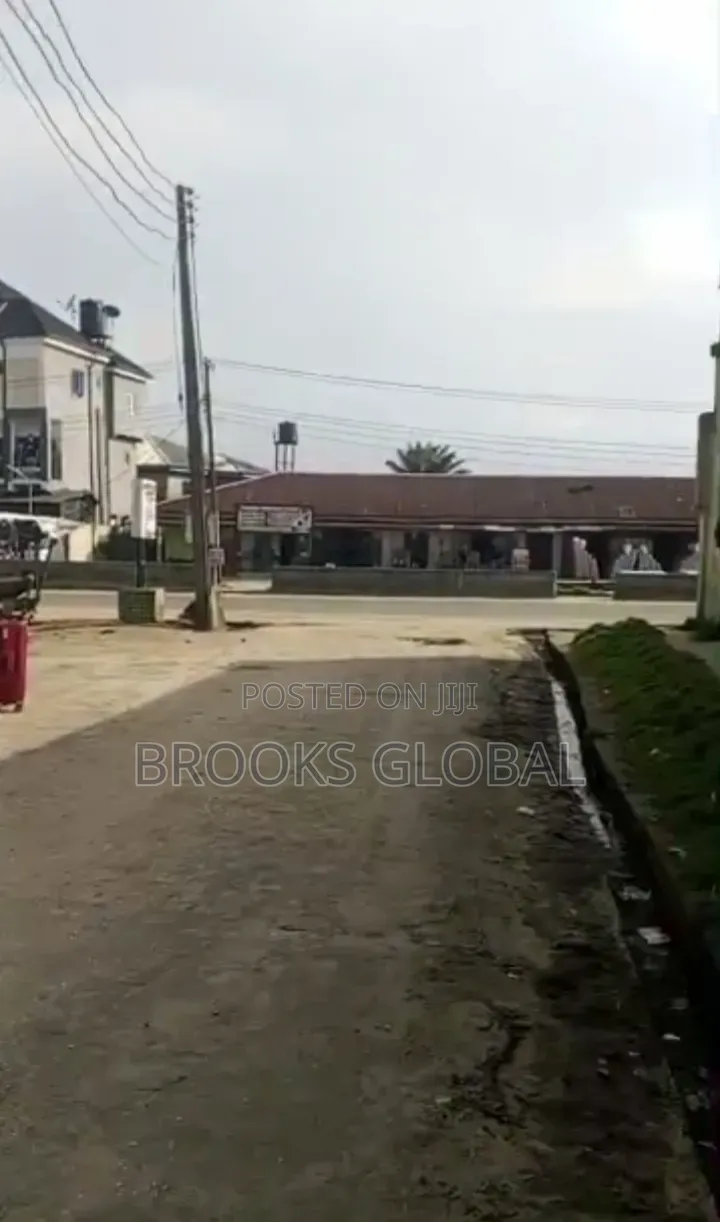 3bdrm Bungalow in Warri for sale in Warri