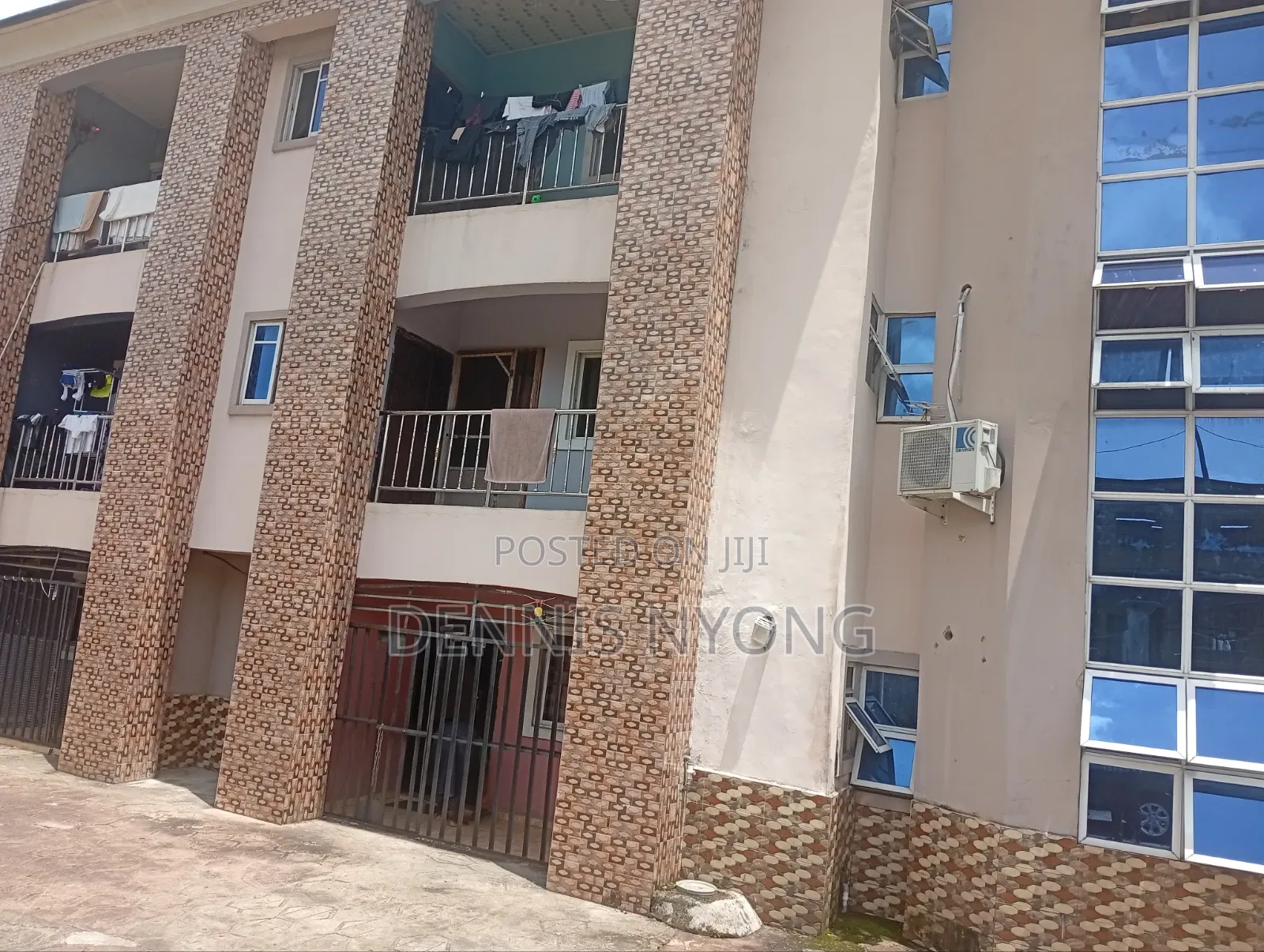 2bdrm Block of Flats in E1 Estate (, Calabar for sale in Calabar