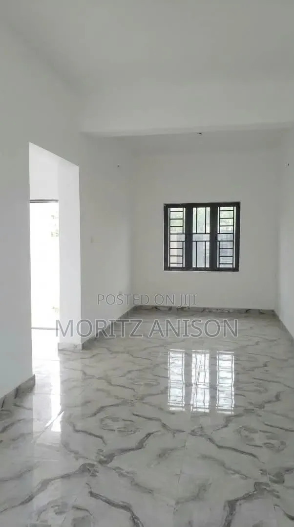3bdrm Block of Flats in Trans-Ekulu, Enugu for rent in Enugu