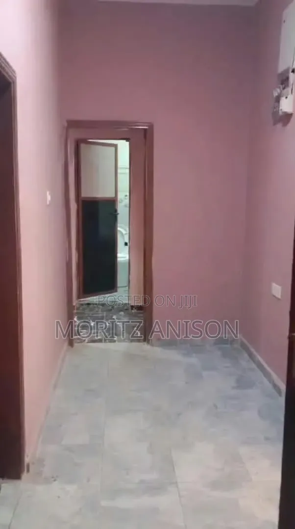 3bdrm Block of Flats in Trans-Ekulu, Enugu for rent in Enugu