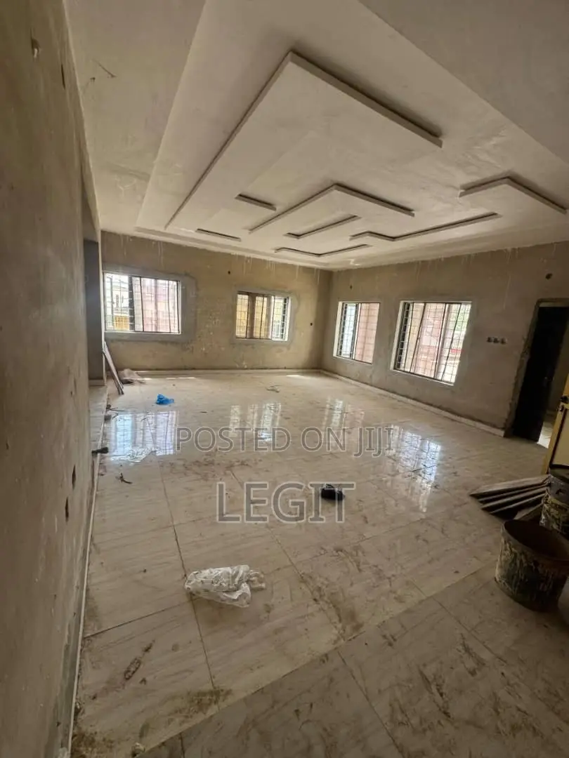 3bdrm Bungalow in Minna for sale in Minna