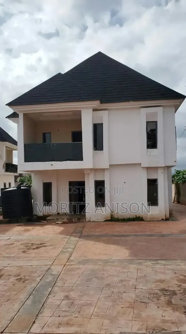 4bdrm Duplex in Harmony Estate, Enugu for sale in Enugu